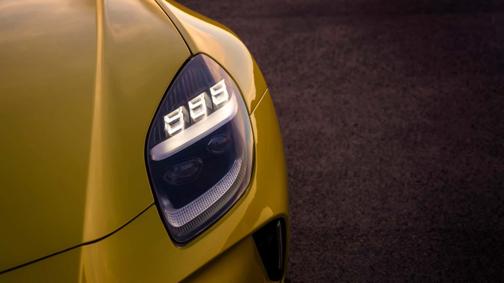 nuova-aston-martin-vantage-2024