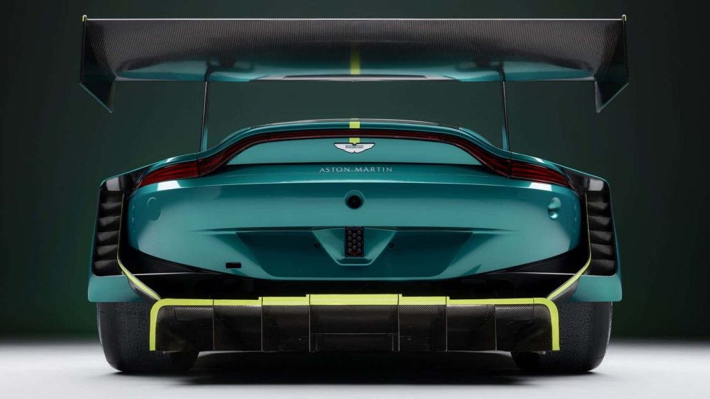 nuova-aston-martin-vantage-gt3