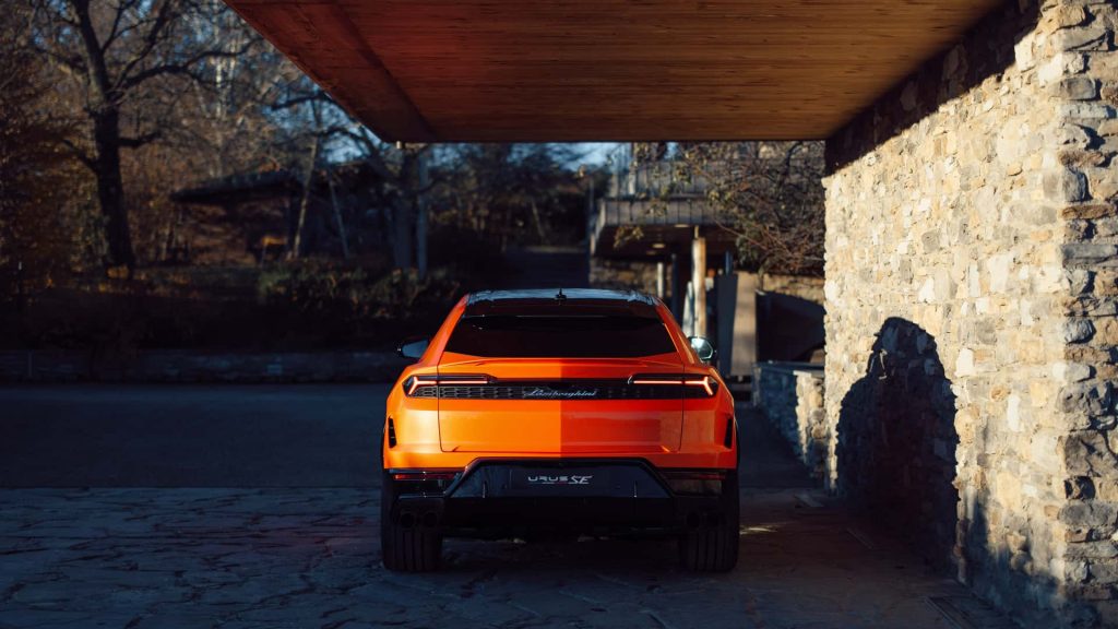 lamborghini-urus-se