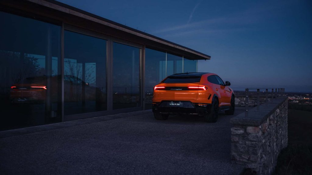 lamborghini-urus-se