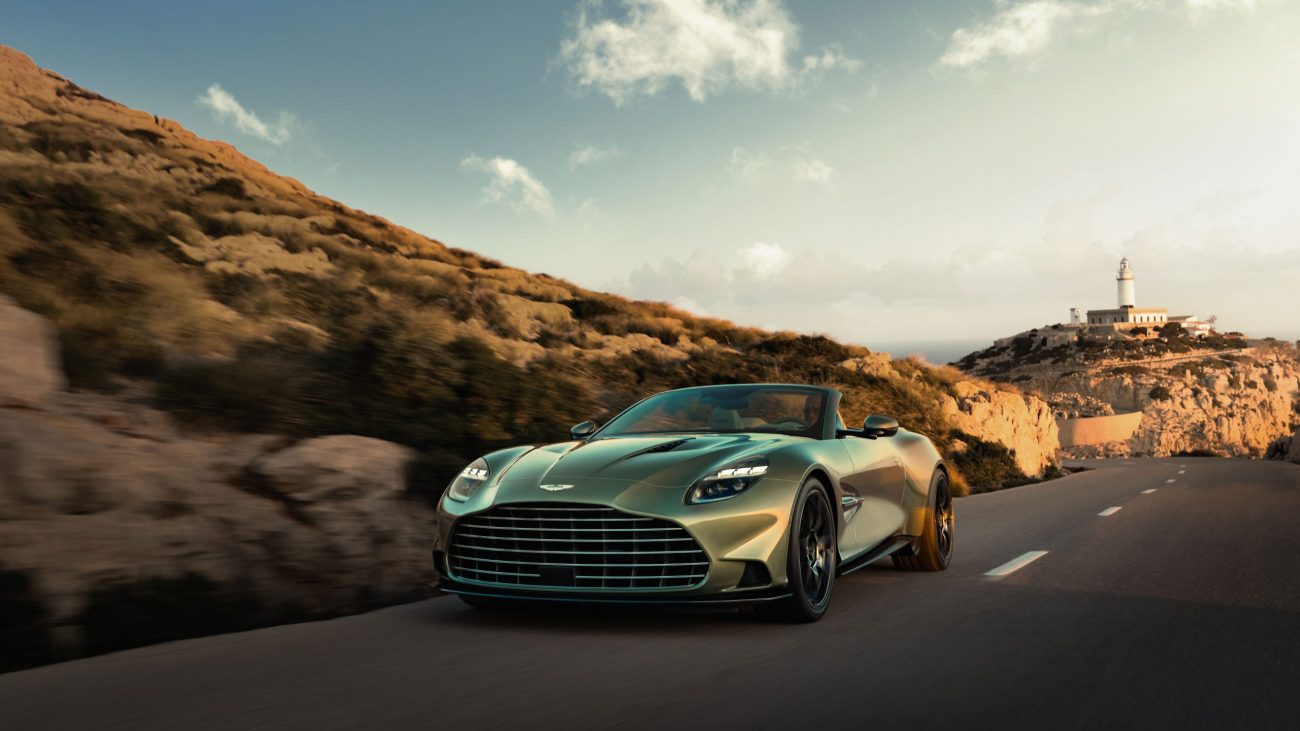 aston martin-vanquish volante