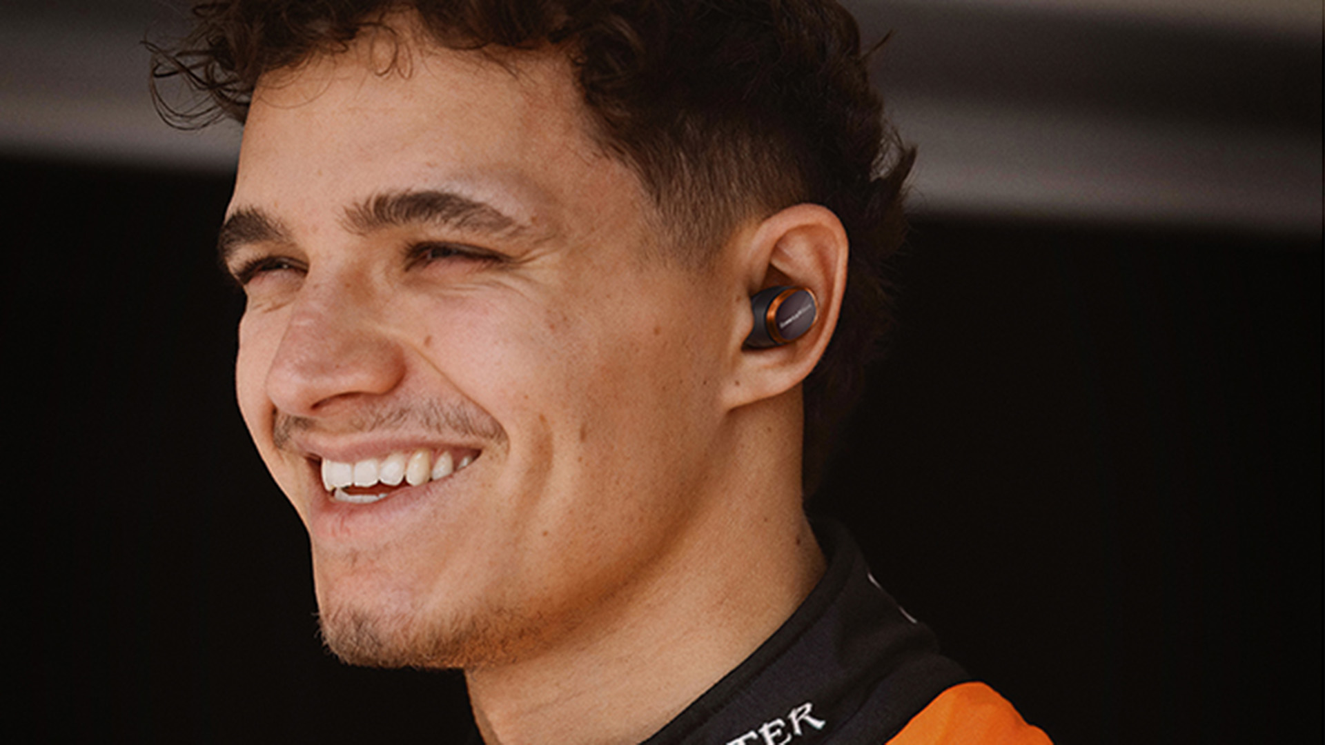 bowers-e-wilkins-pi8-mclaren-edition