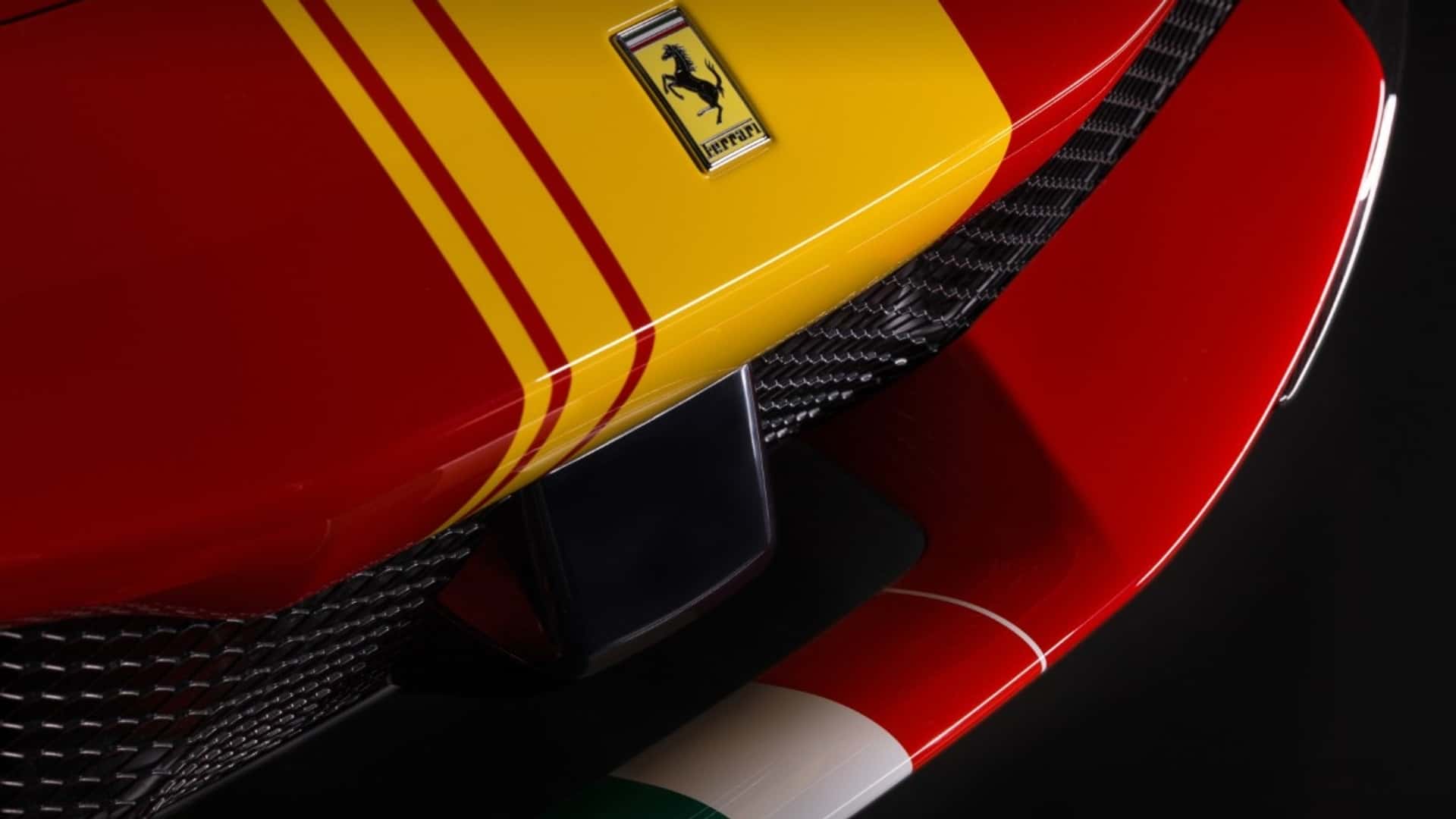 ferrari-296-speciale-piloti-ferrari (2)