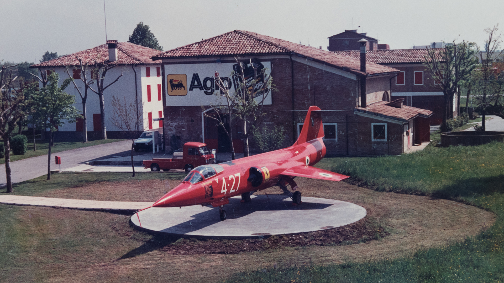 lockheed-martin-aeritalia-fiat-f-104-starfighter-ferrari